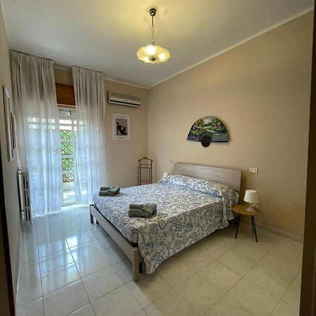 Casa Elena Apartamento Cagliari Exterior foto